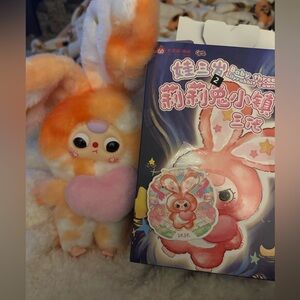 BABY THREE LILY RABBIT TOWN (LILBUN) V3 - ORANGE and WHITE